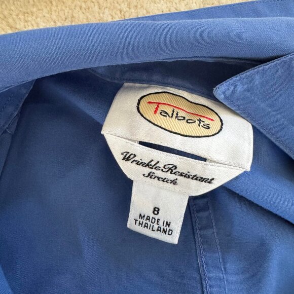 Medium Blue fitted stretch Talbots wrinkle resistant blouse size 8 - Picture 6 of 6